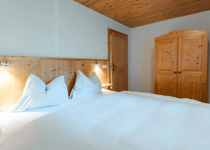 1 By Interhome Alpesi faház *